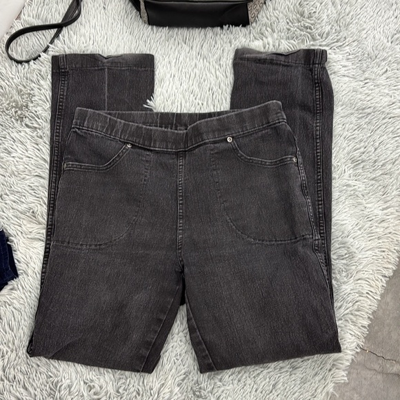 Real Size Classic Black Straight Leg Women's Denim Jeans Chica Small S (4-6) Avg - Picture 16 of 16